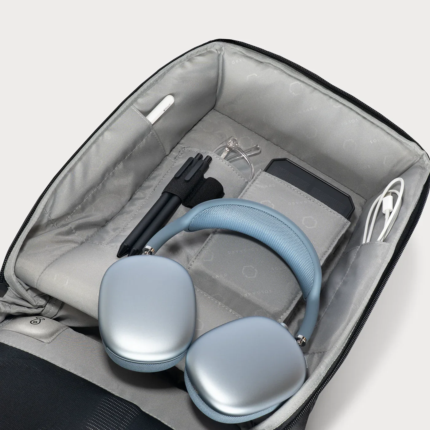 Artemis Backpack - Image 10